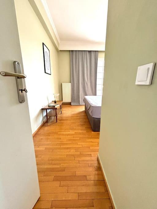 Comfort And Sunny Apartment, Marousi Oaka Stadium Neratziotissa