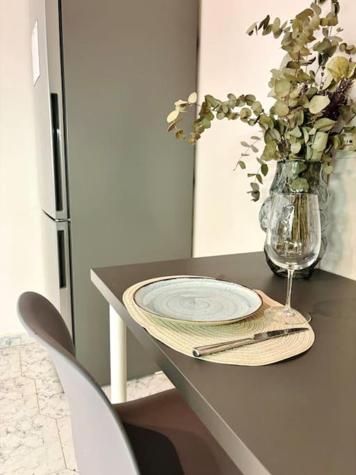 Comfort And Sunny Apartment, Marousi Oaka Stadium Neratziotissa Apartment Athens